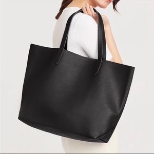 Cuyana Classic Leather Tote Pebbled Black